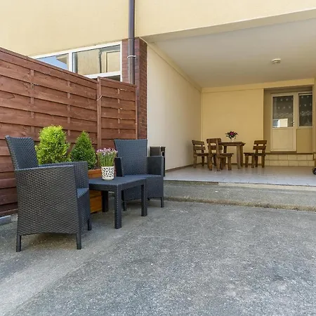 Goscinne Mariola Homestay *